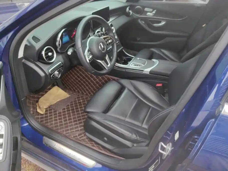 Mercedes-Benz C-Class — миниатюра 9
