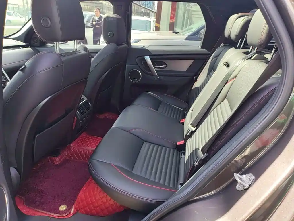 Land Rover Discovery Sport — миниатюра 17