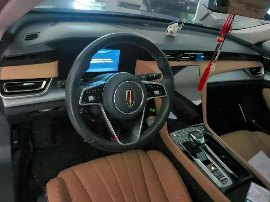 Hongqi Hongqi H5 — миниатюра 12