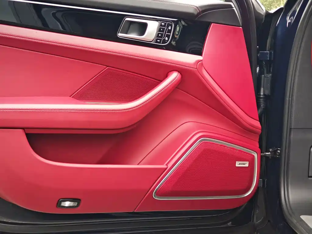 Porsche Panamera — миниатюра 13