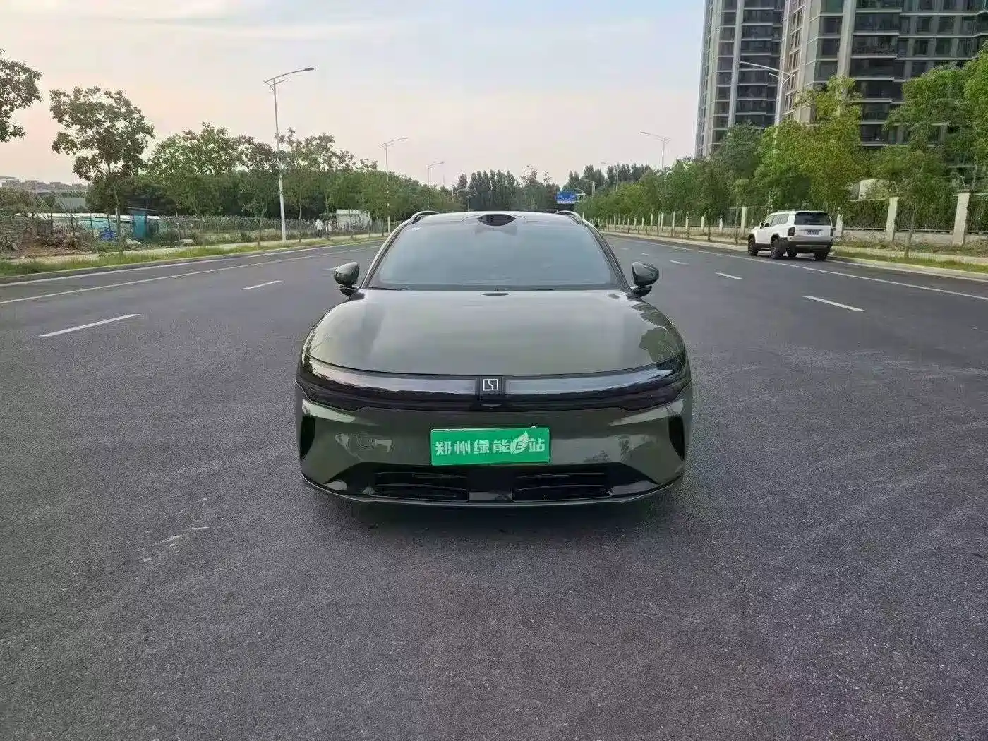 Zeekr 007GT