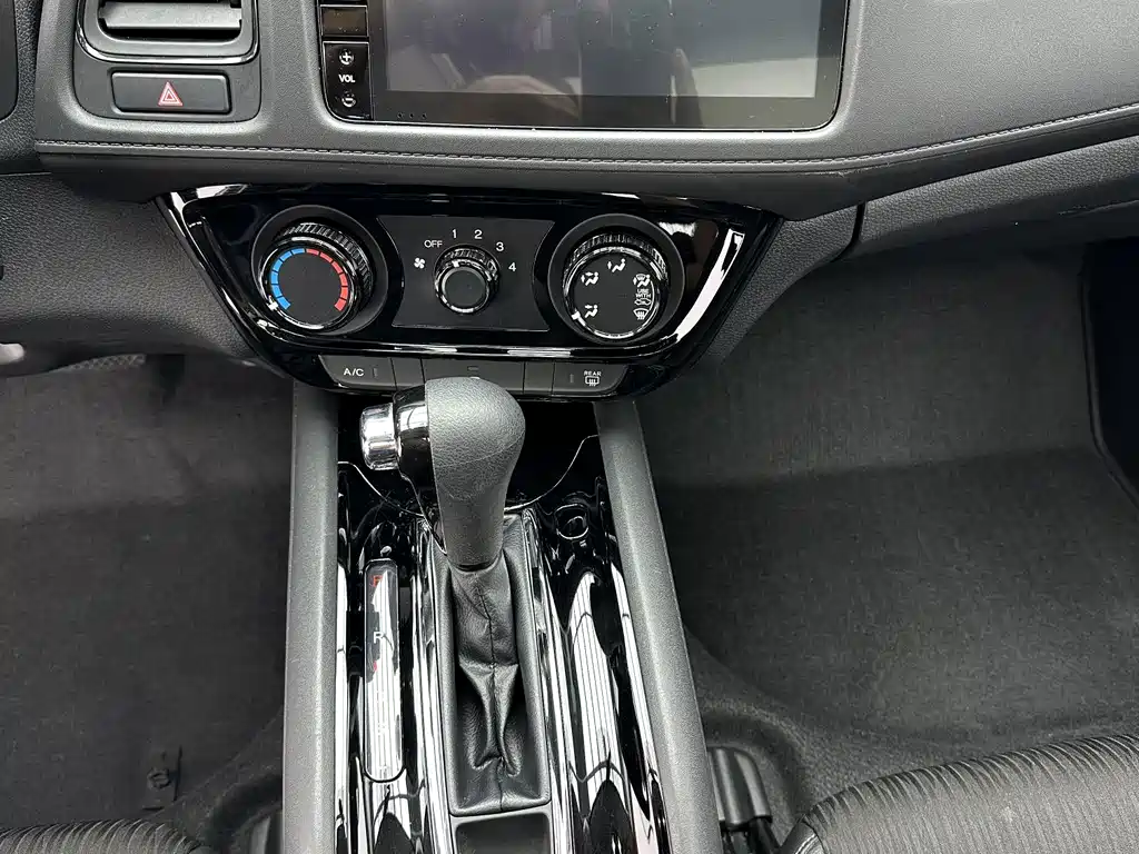 Honda Vezel — миниатюра 14