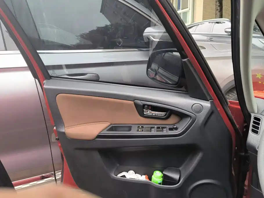 Suzuki SX4 — миниатюра 7