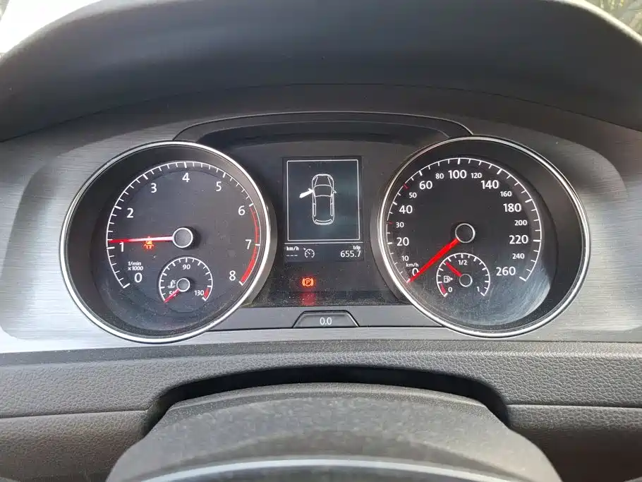 Volkswagen Golf — миниатюра 14