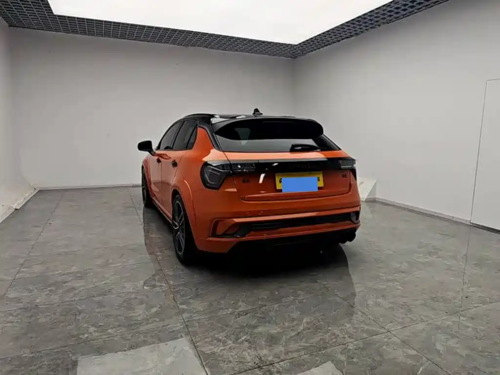 Lynk & Co 02 Hatchback — миниатюра 8