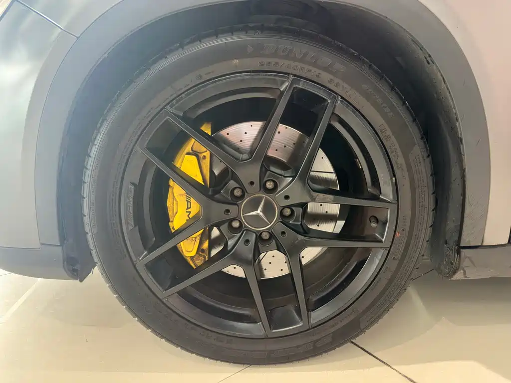 Mercedes-Benz GLA AMG — миниатюра 11