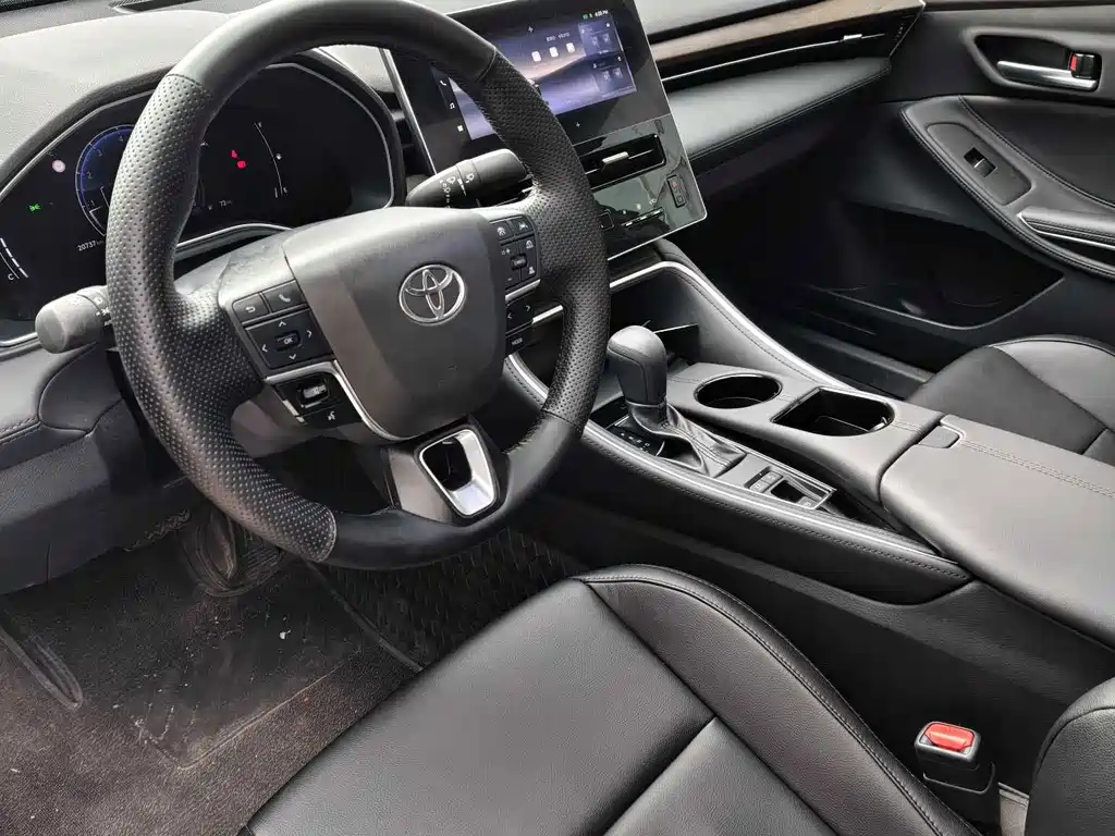 Toyota Avalon — миниатюра 3