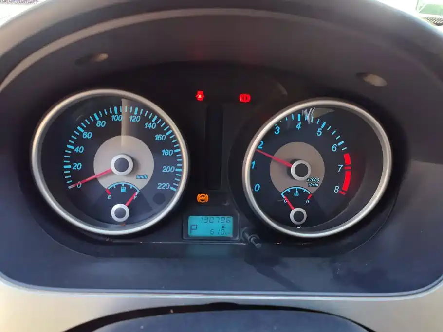 Buick Excelle — миниатюра 14