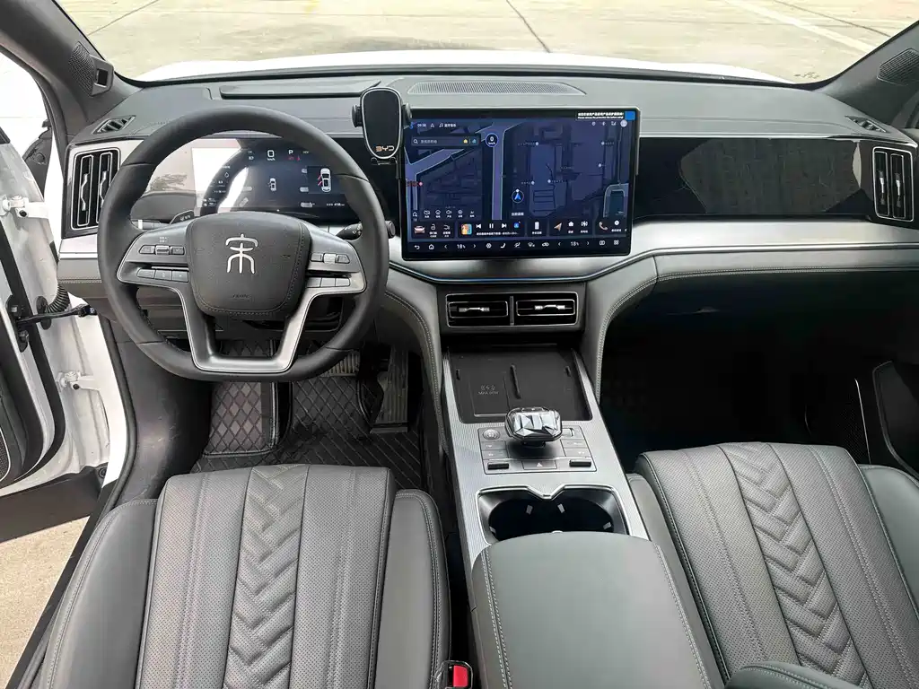 BYD L DM-i — миниатюра 7