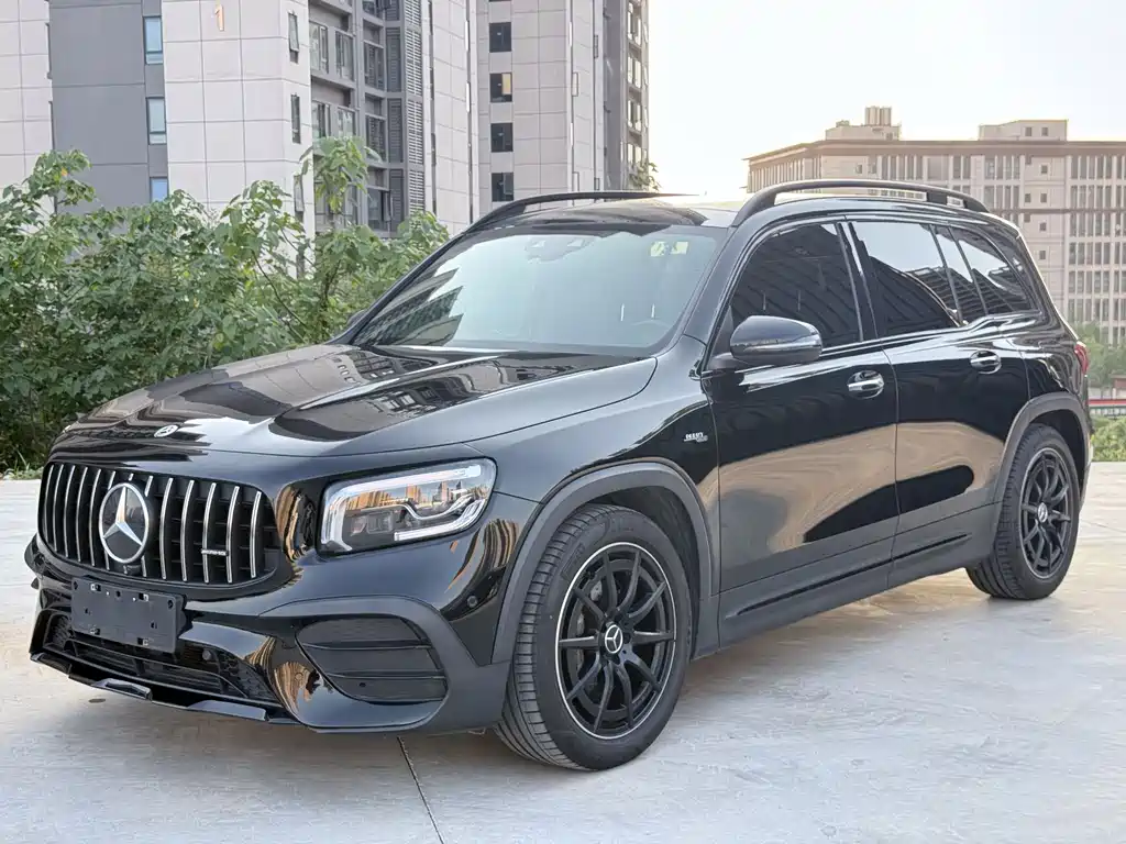 Mercedes-Benz GLB AMG 2021