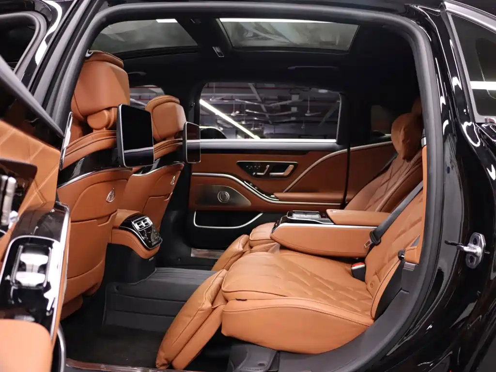 Mercedes-Benz S-Class — миниатюра 19