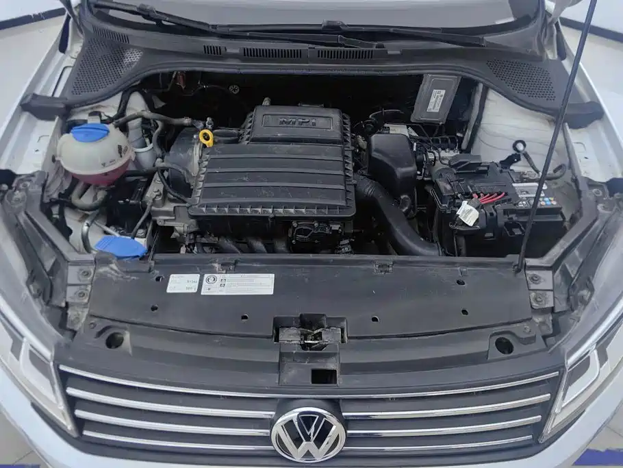 Volkswagen Santana — миниатюра 10