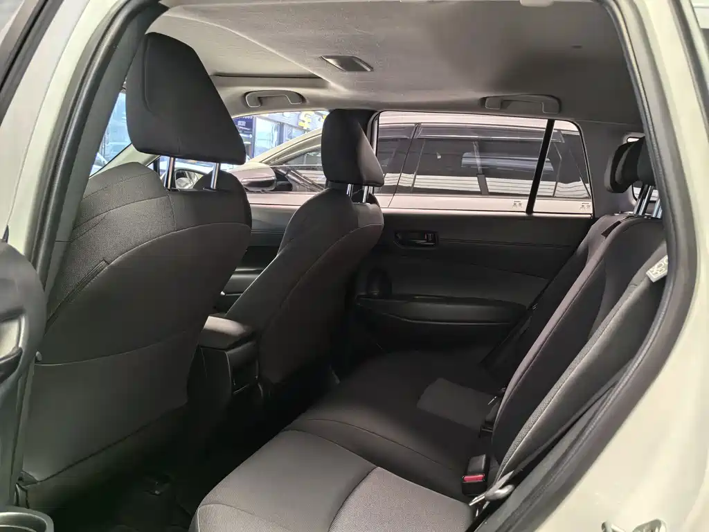 Toyota Frontlander — миниатюра 10