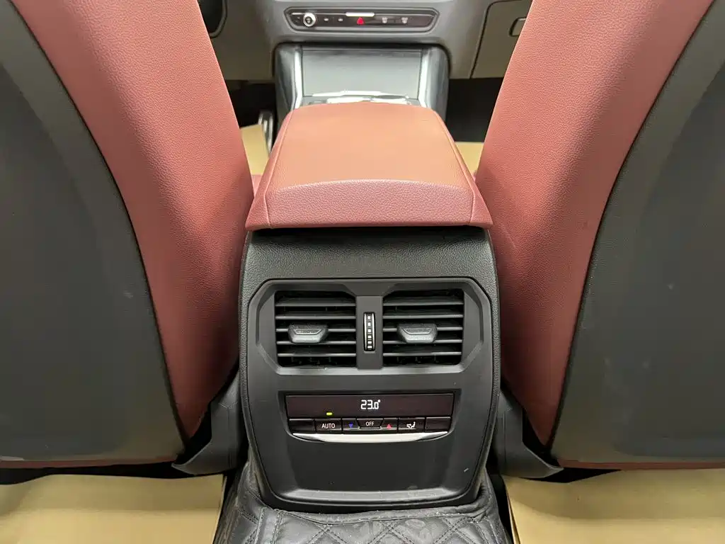 BMW 4 Series — миниатюра 28