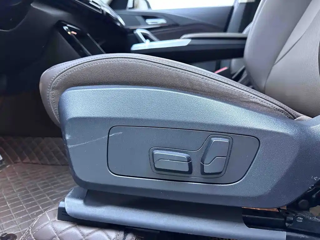 BMW X1 — миниатюра 17