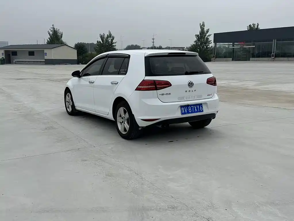 Volkswagen Golf — миниатюра 7