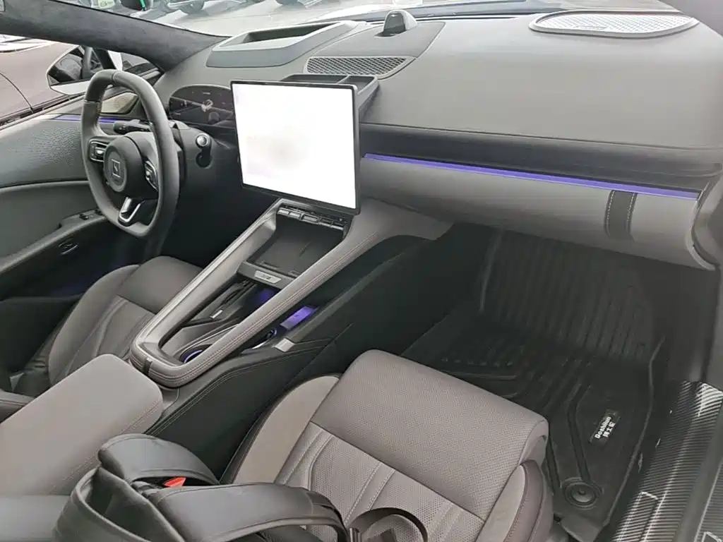 Zeekr 007GT — миниатюра 10