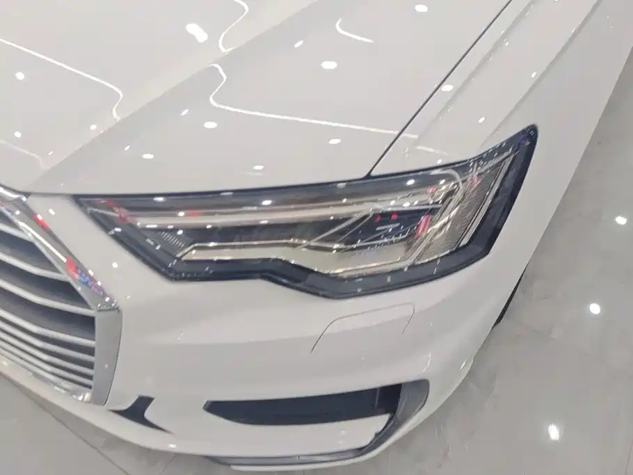 Audi A6L — миниатюра 5