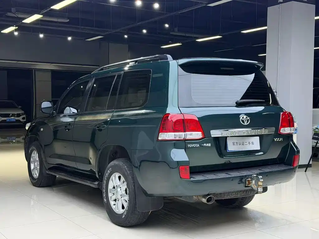Toyota Land Cruiser — миниатюра 7