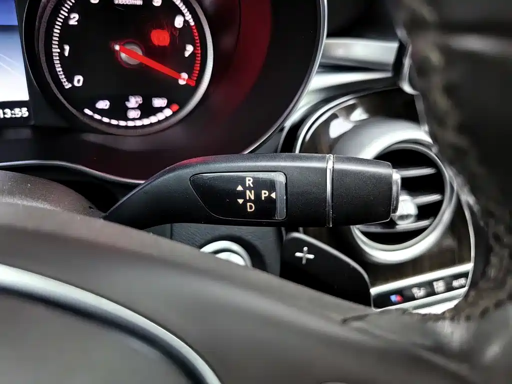 Mercedes-Benz GLC — миниатюра 13
