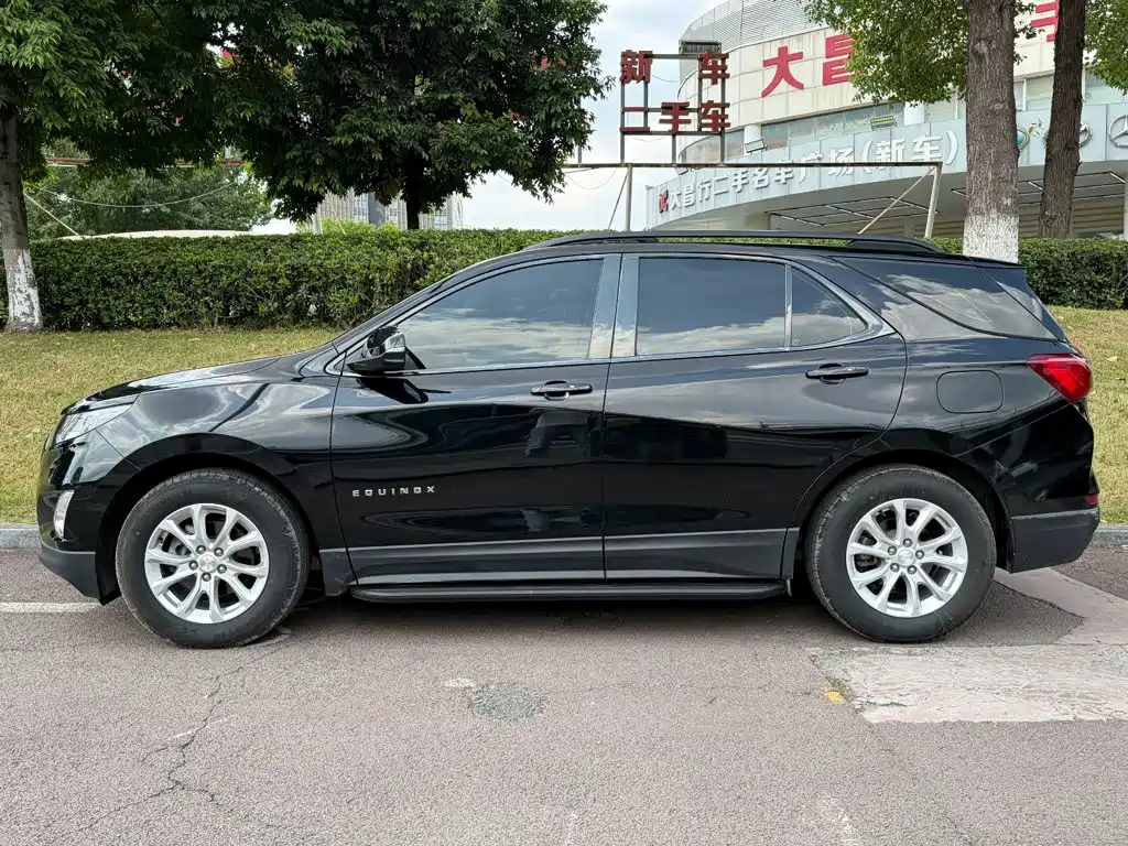 Chevrolet Equinox — миниатюра 3