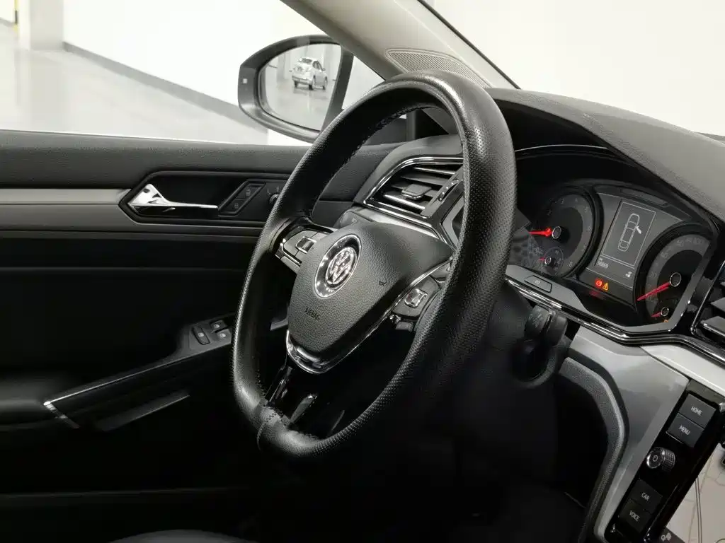 Volkswagen Lamando — миниатюра 22