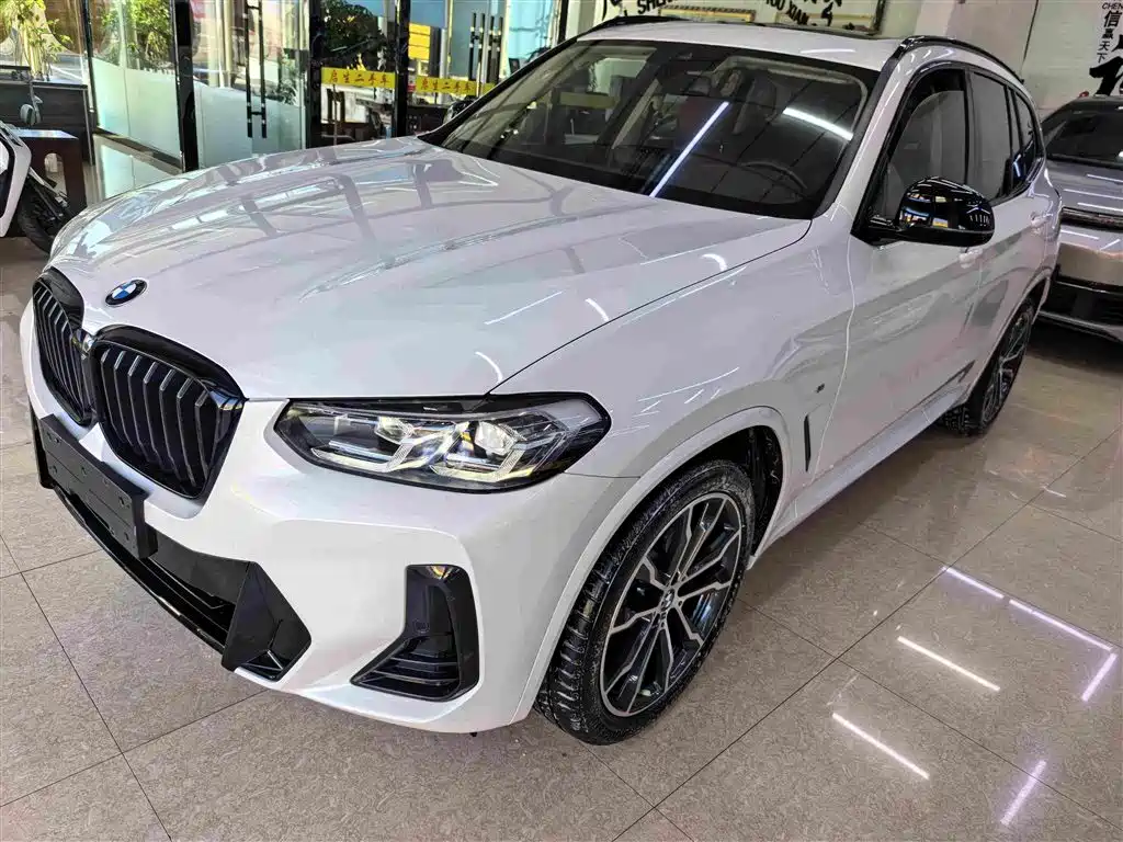 宝马X3 2022款 改款二 xDrive30i 领先型 M曜夜套装 2021