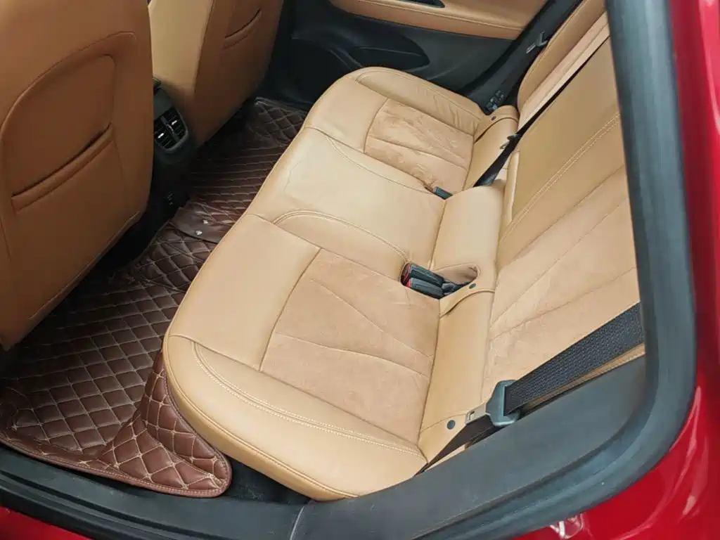 Buick Verano — миниатюра 17