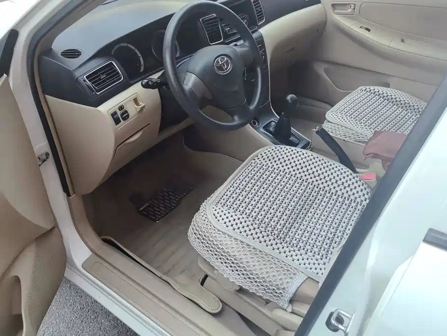 Toyota Corolla — миниатюра 9