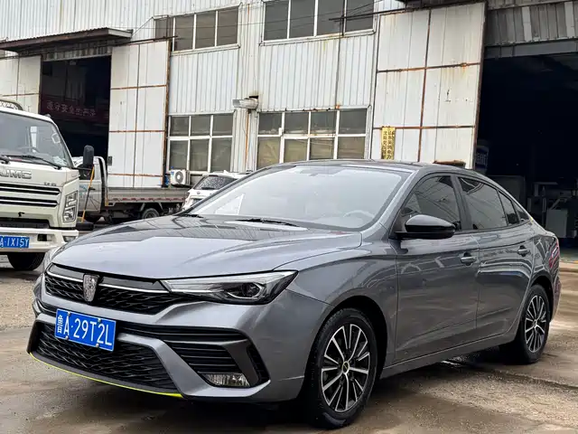 ROEWE  I5