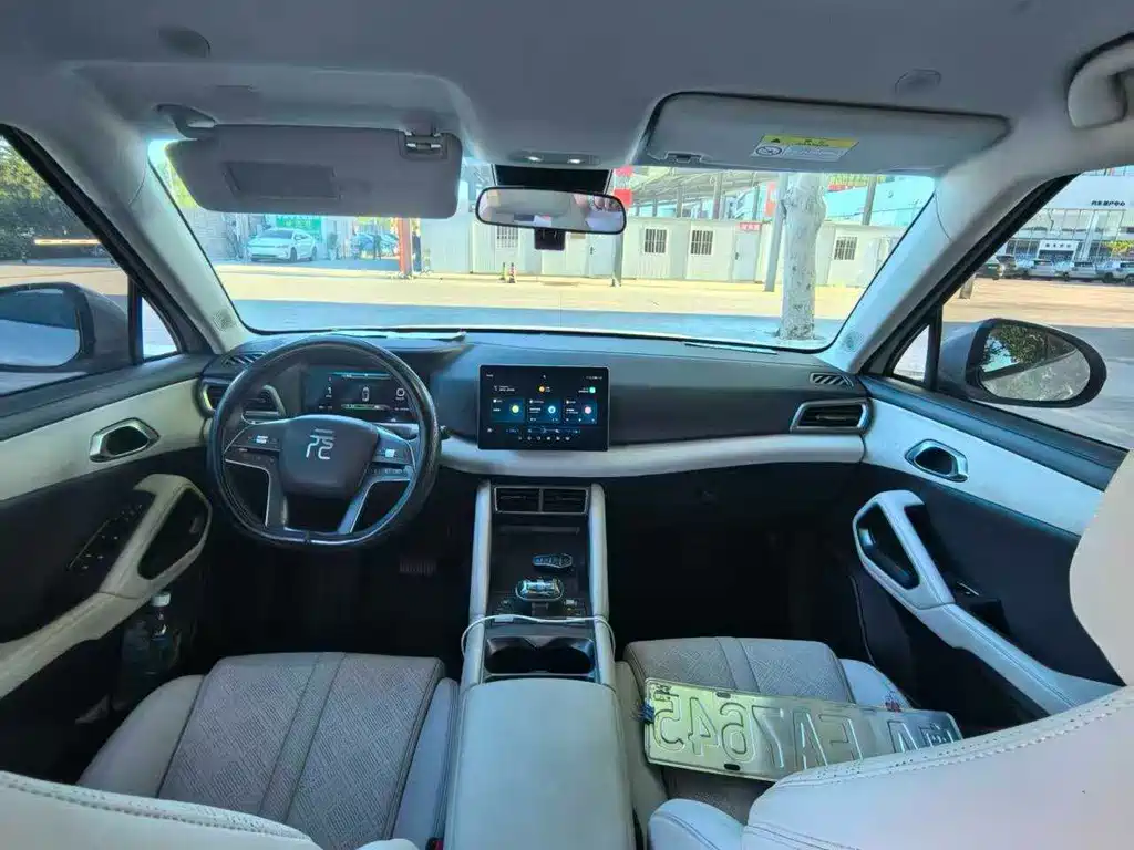 BYD Yuan UP — миниатюра 5