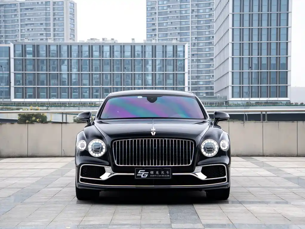 Bentley Flying Spur — миниатюра 2