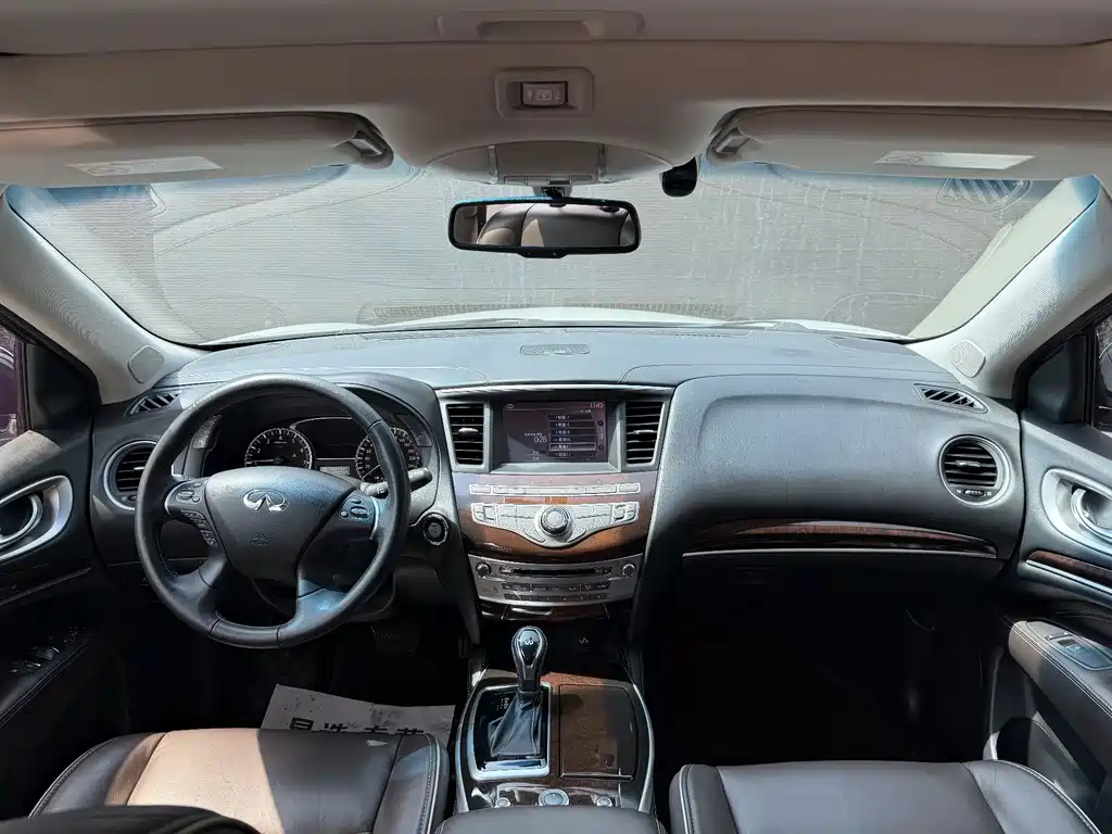 Infiniti QX60 (Import) — миниатюра 6