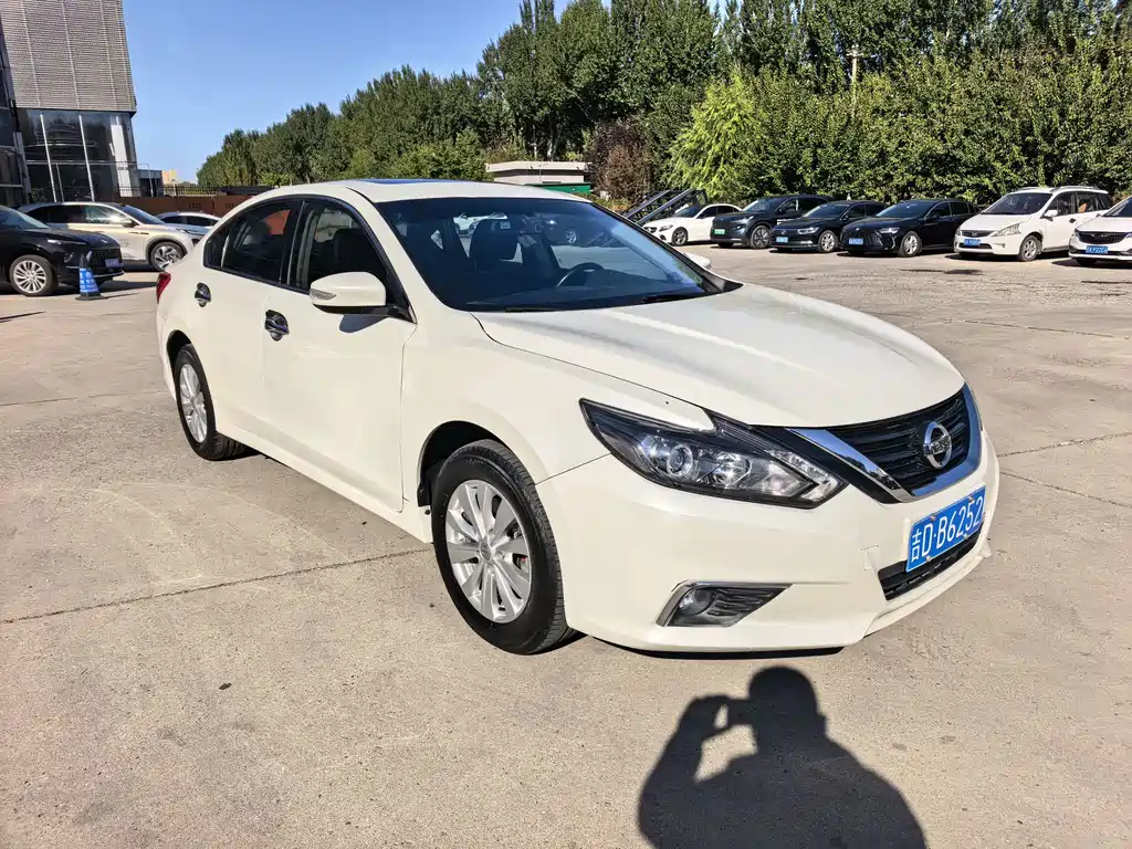 Nissan Teana — миниатюра 3