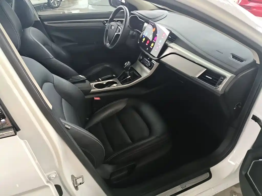 Geely Emgrand GL — миниатюра 25