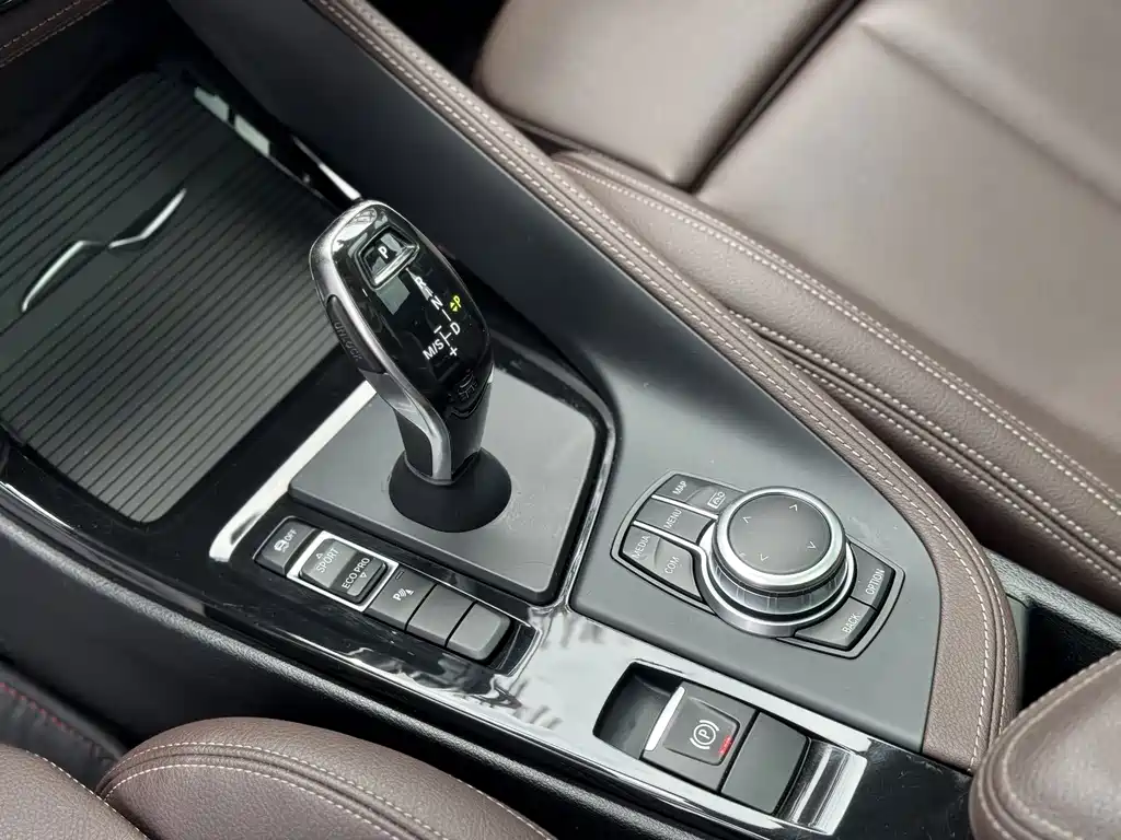 BMW X2 — миниатюра 13