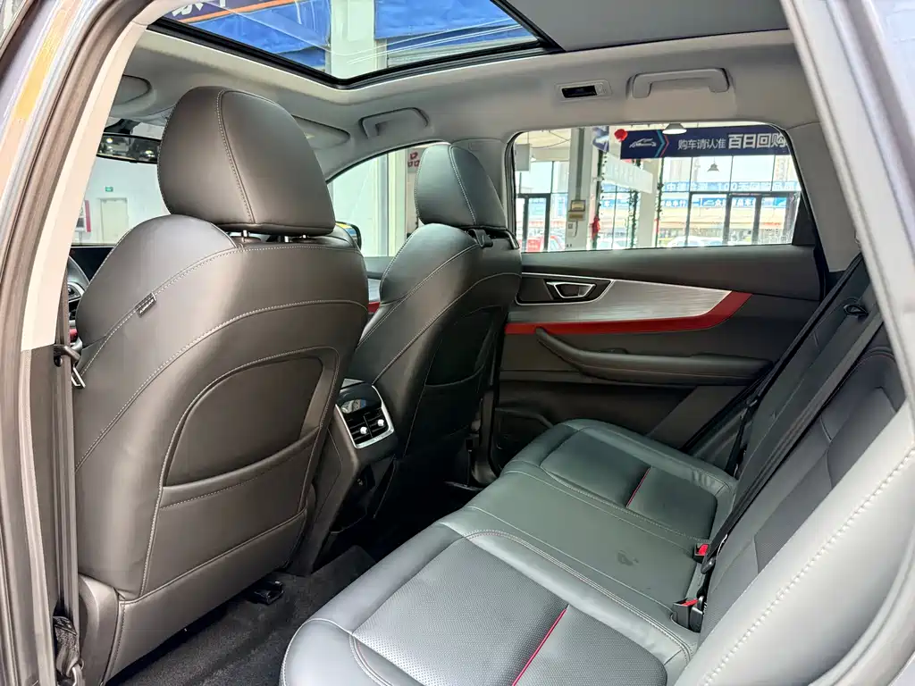 Chery Tiggo 7 — миниатюра 12