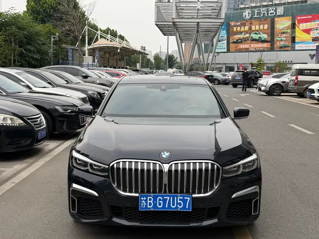 BMW 7 Series 7 2021 730Li M Sport