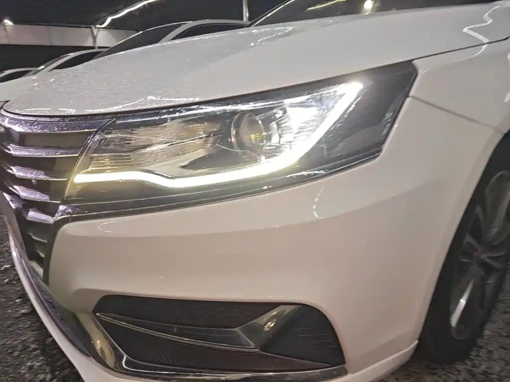Roewe i6 Classic — миниатюра 24
