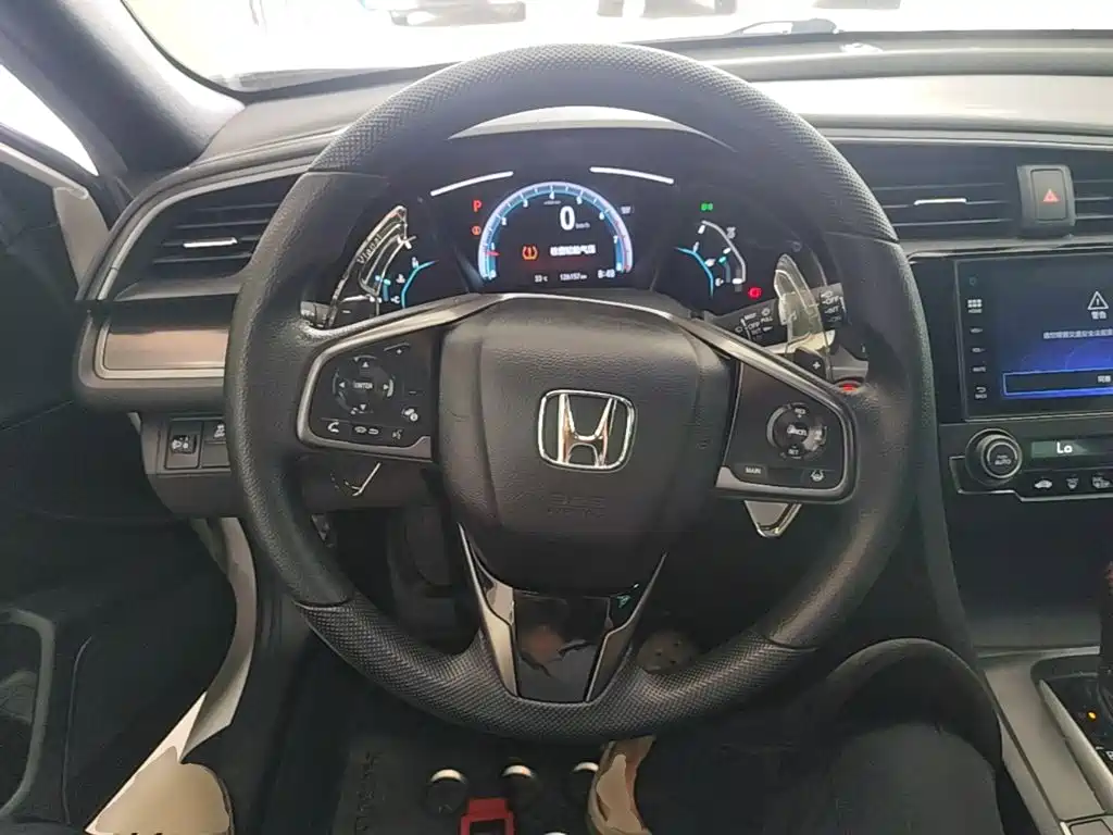 Honda Civic — миниатюра 11