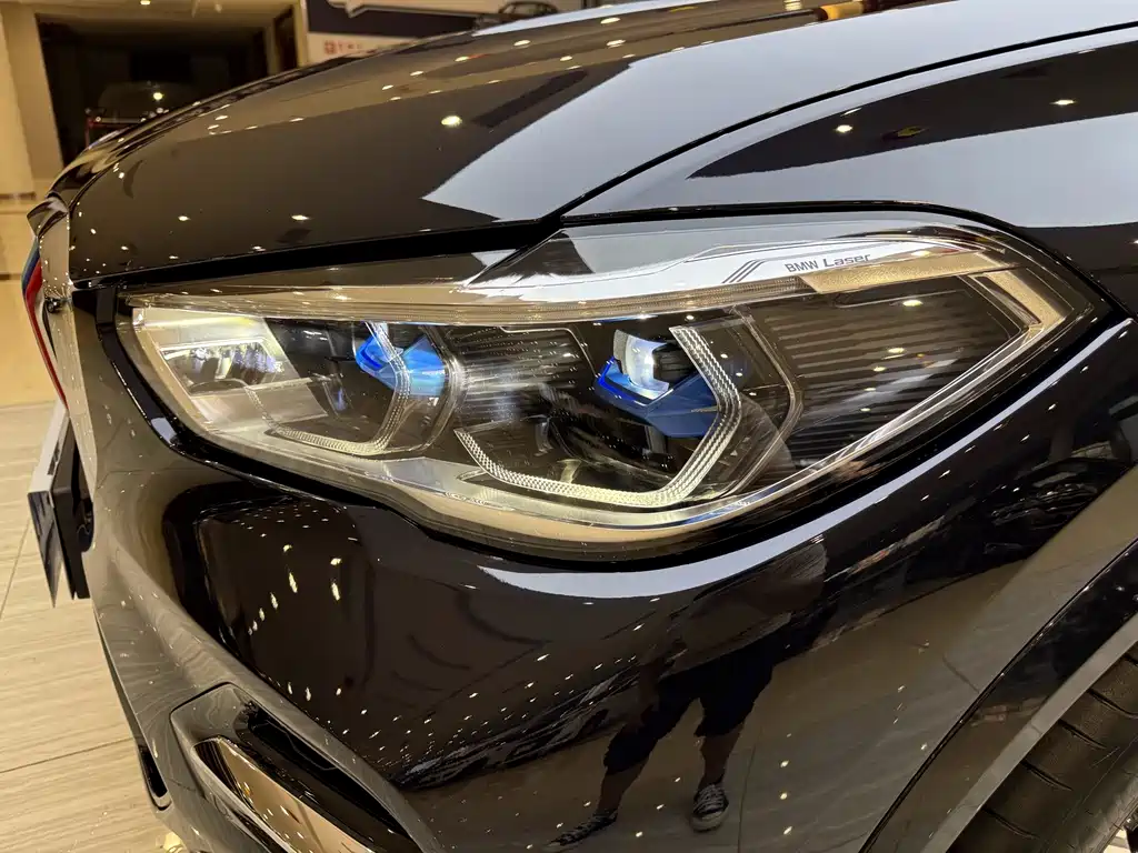 BMW X5 — миниатюра 11