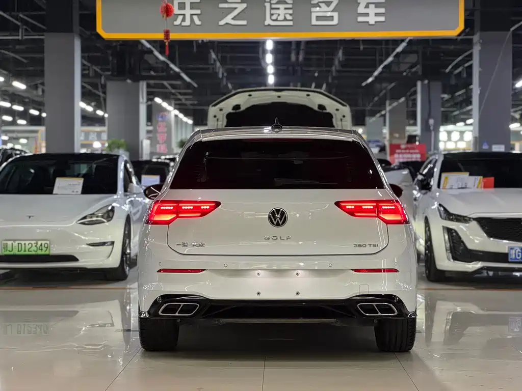 Volkswagen Golf — миниатюра 5