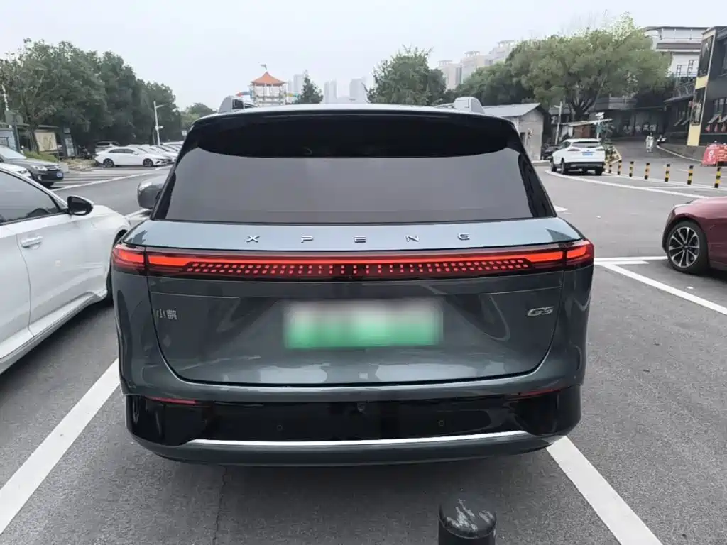 XPeng G9 — миниатюра 6