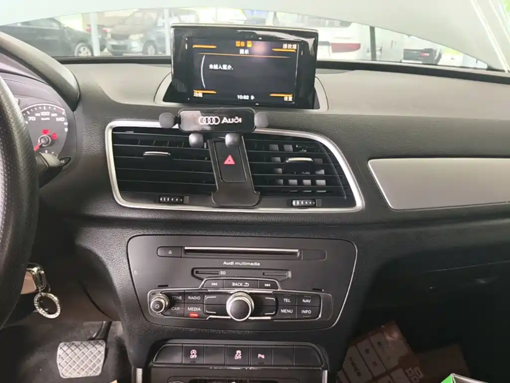Audi Q3 — миниатюра 13