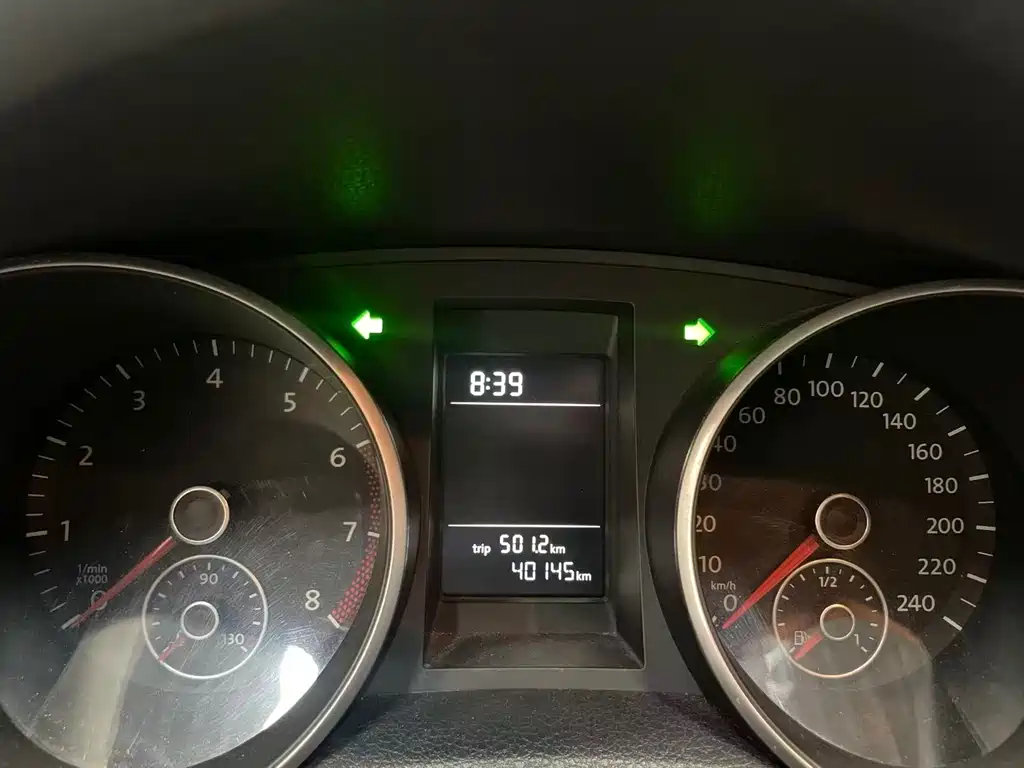 Volkswagen Golf — миниатюра 6