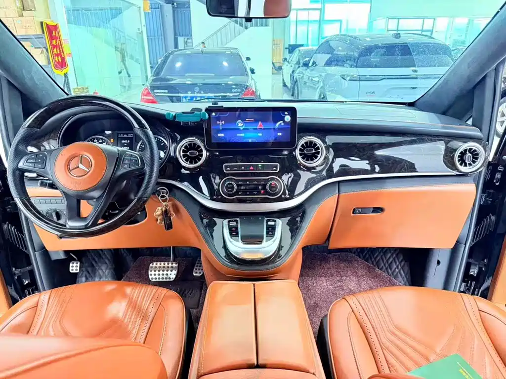 Mercedes-Benz Vito — миниатюра 8