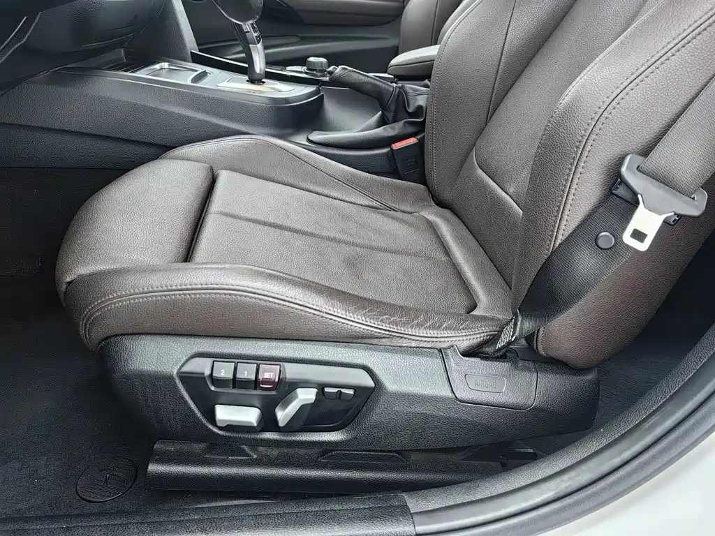 BMW 3 Series — миниатюра 20