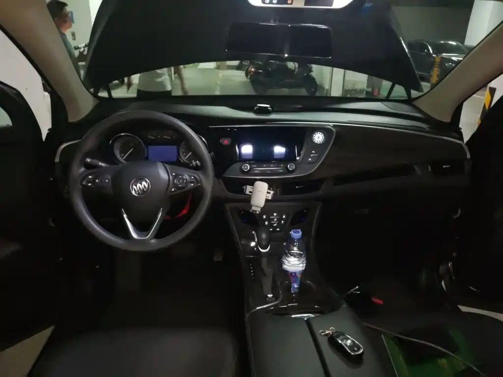 Buick Envision Plus — миниатюра 10