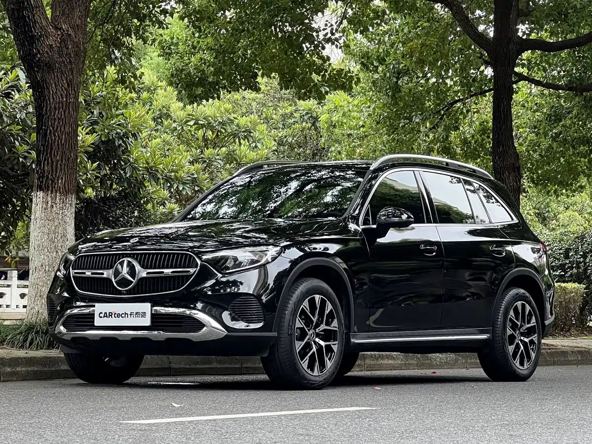 奔驰GLC 2024款 GLC 260 L 4MATIC 动感型 5座 2024