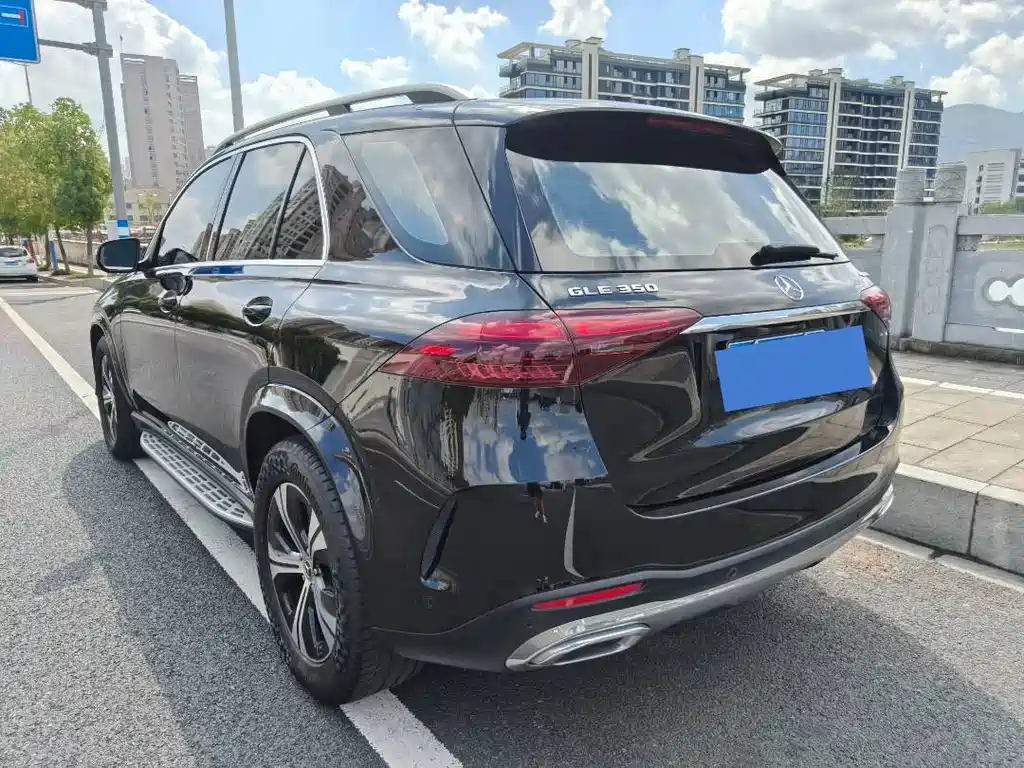 Mercedes-Benz GLE (Import) — миниатюра 6